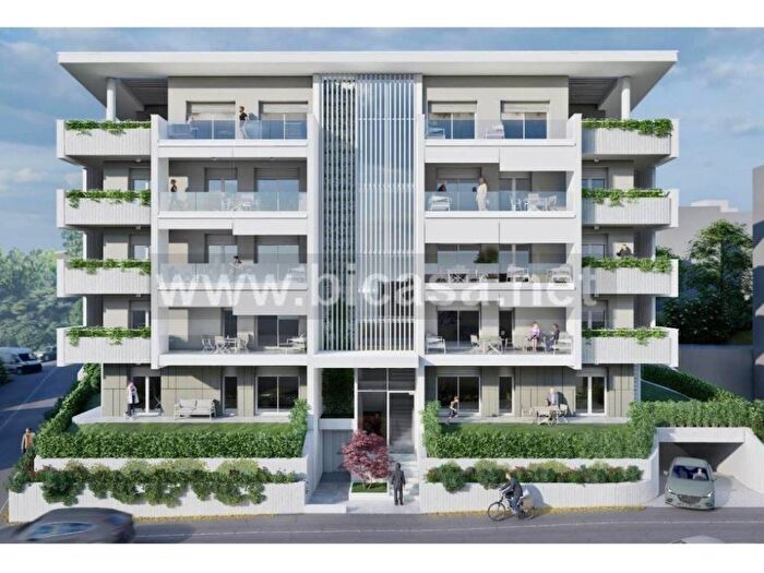 Appartamento quadrilocale in vendita in Via Vittorio Locchi, Montegranaro Loreto, Pesaro