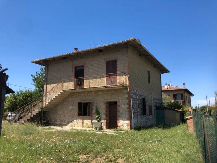 Casa con 6 locali in vendita in Via San Biagio snc, Badia, Castiglione del Lago