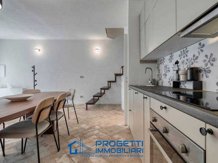 Appartamento con 6 locali in vendita in Via Emilia Ponente, Borgo Panigale, Bologna