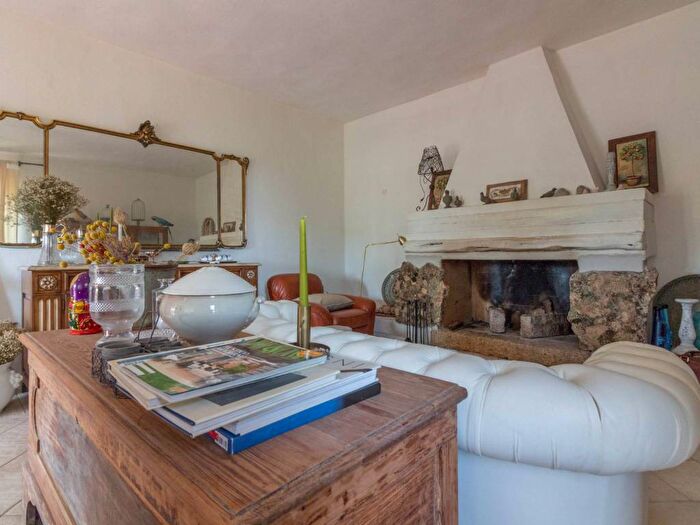 Casa con 6 locali in vendita in Via Cugnana, Cugnana, Olbia