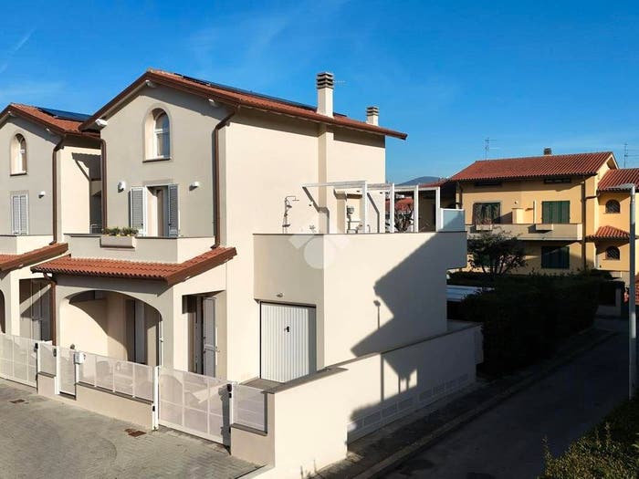 Casa quadrilocale in vendita in Via del paradiso, San Martino San Lorenzo, Campi Bisenzio