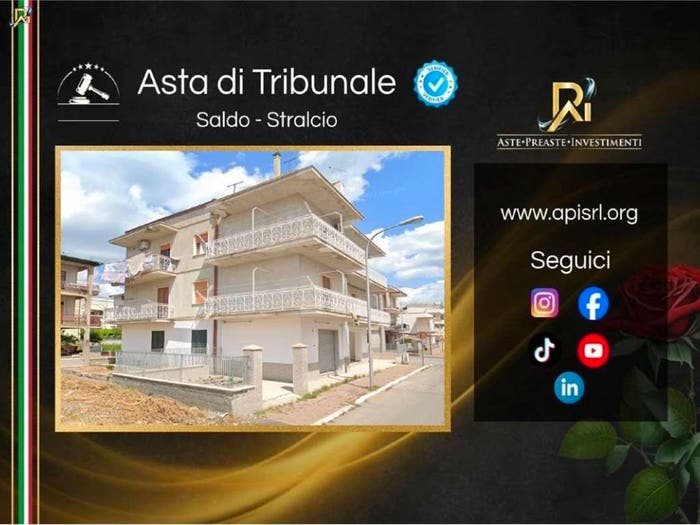 Appartamento quadrilocale in vendita in Via Veneto, Marconia, Pisticci