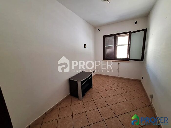 Casa con 10 locali in vendita in Via Rosario di Salvo Snc, Terrasini