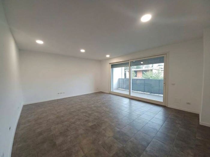 Appartamento trilocale in vendita in Via San Dionigi, Centro, Mariano Comense