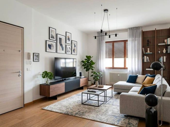 Appartamento con 5 locali in vendita in Avenza, Carrara