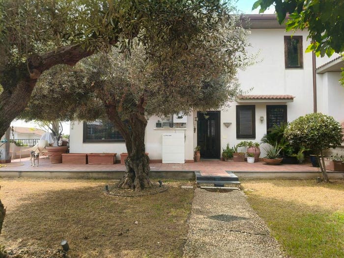 Casa con 6 locali in vendita in Via dei Ciclopi, Vambolieri II, Aci Catena