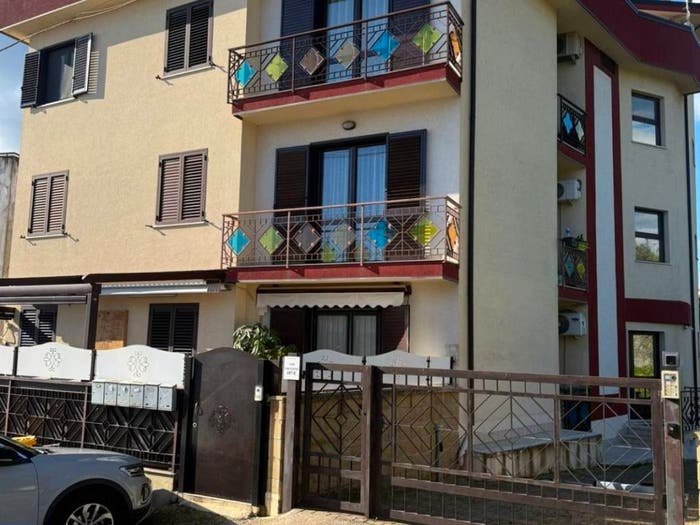 Appartamento trilocale in vendita in Traversa Crotone, Catanzaro Lido, Catanzaro