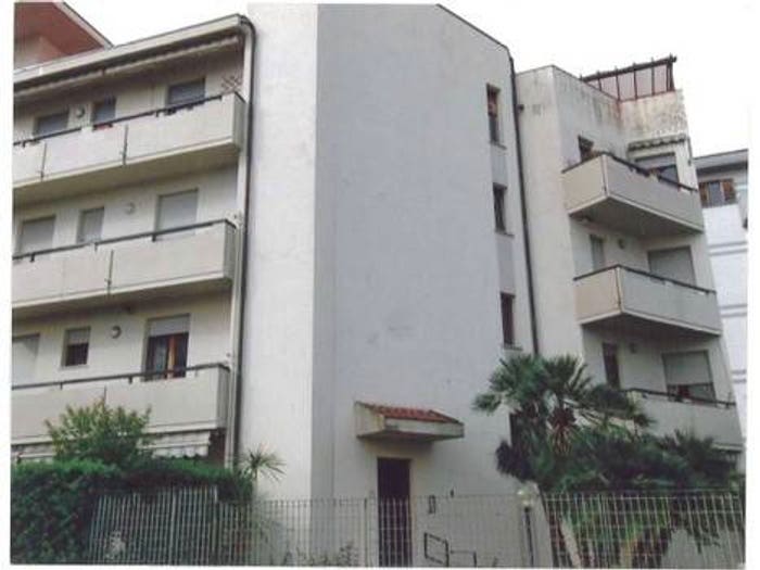 Appartamento in vendita in Via Pier Donato Sommati, Antignano Banditella, Livorno
