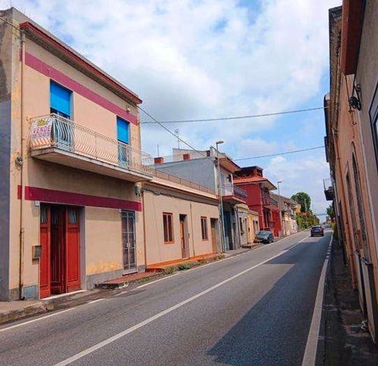 Casa con 5 locali in vendita in Via Nazionale, Mangano Guardia San Giovanni Bosco, Acireale
