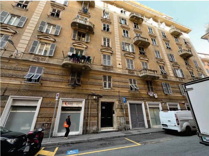 Appartamento trilocale in vendita in Via Cesare Dattilo, Sampierdarena, Genova