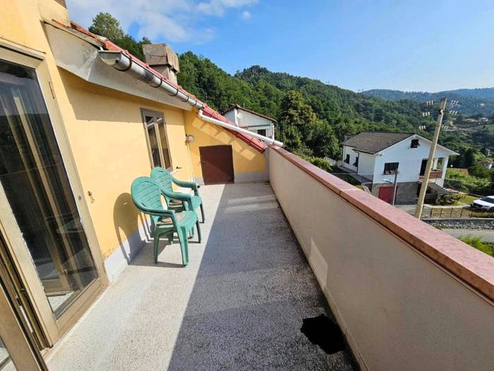 Appartamento quadrilocale in vendita in Via Giuseppe badino, Fumeri, Mignanego