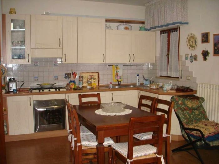 Appartamento con 6 locali in vendita in Fratta Todina