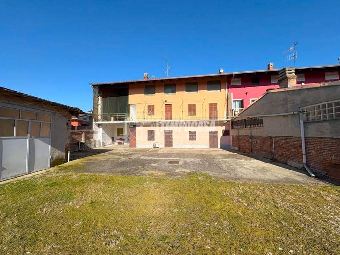 Casa quadrilocale in vendita in Vicolo San Pancrazio, Moncrivello