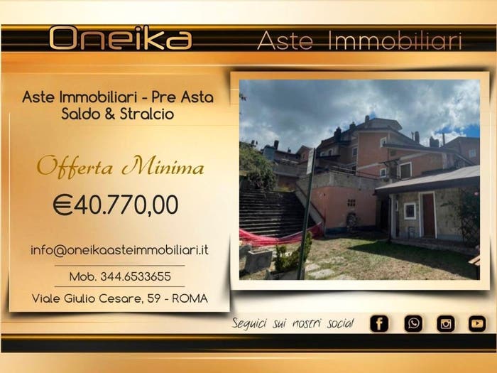 Appartamento trilocale in vendita in Via Pian dell'Arco, Ussita