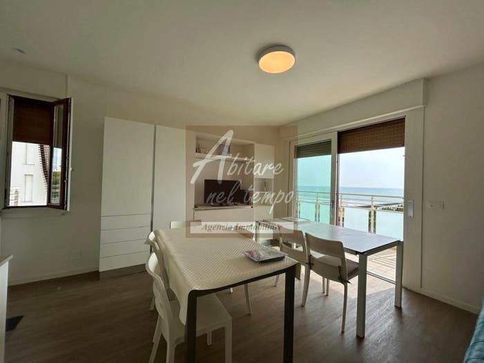 Appartamento quadrilocale in vendita in Via Altinate, Lido Est, Jesolo