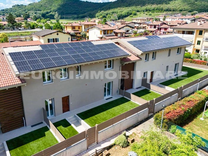 Appartamento quadrilocale in vendita in Via dei Ciliegi, Ronco, Gussago