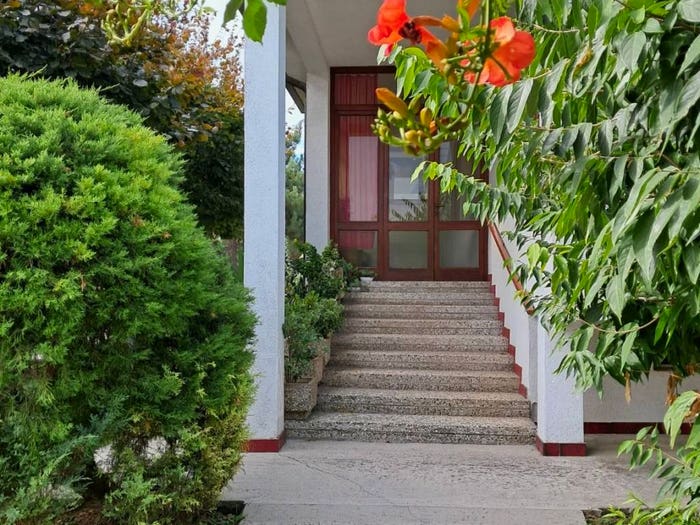 Casa quadrilocale in vendita in Quartiere Gino Meneghini, Centro, Conselve