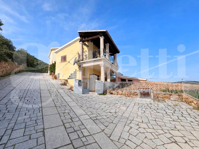 Appartamento bilocale in vendita in via Monte Nieddu, Budoni