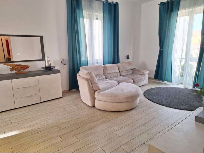 Appartamento con 5 locali in vendita in via salvino Salvini, Calzabigi, Livorno