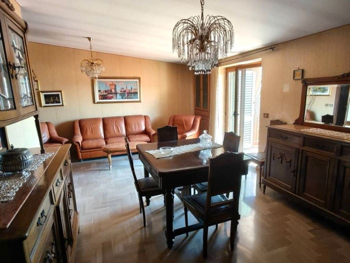 Casa trilocale in vendita in Via Guglielmo Janni, Vallerano