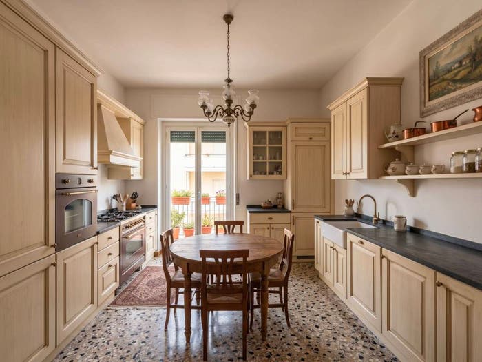 Appartamento quadrilocale in vendita in Via Marco Polo, Porta Nuova, Pescara