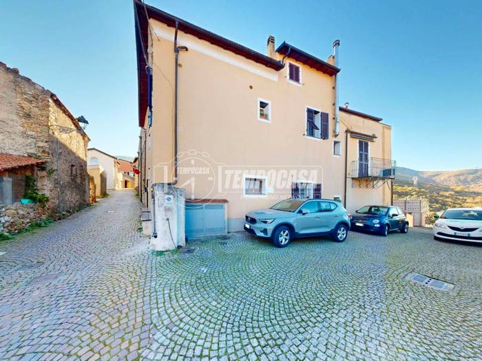 Appartamento quadrilocale in vendita in San Fedele Lusignano, Albenga