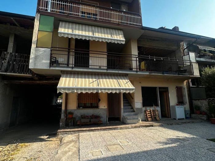 Appartamento quadrilocale in vendita in Via Mercato, Centro, Terno d'Isola