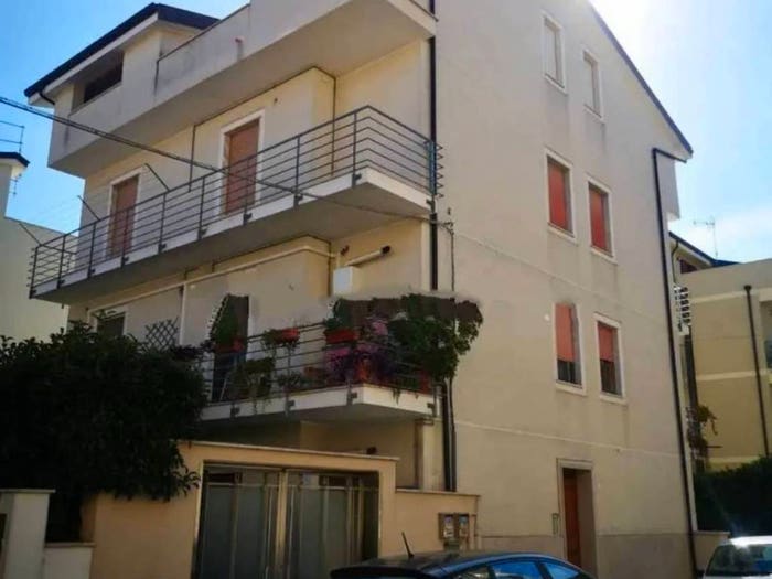 Appartamento con 5 locali in vendita in Via Lombardia, Marconia, Pisticci