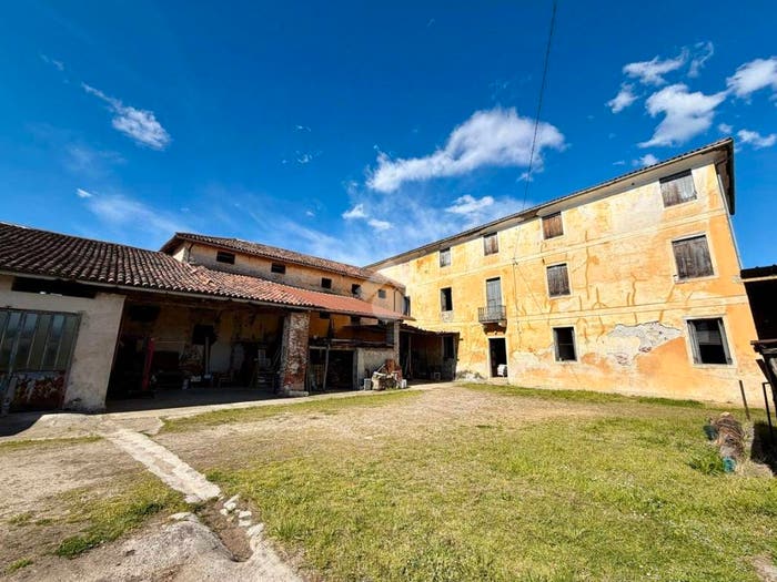 Casa trilocale in vendita in Via Monte Grappa, Mason Vicentino, Colceresa