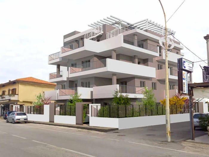 Appartamento con 5 locali in vendita in Via Magna Graecia, Capaccio Scalo, Capaccio Paestum