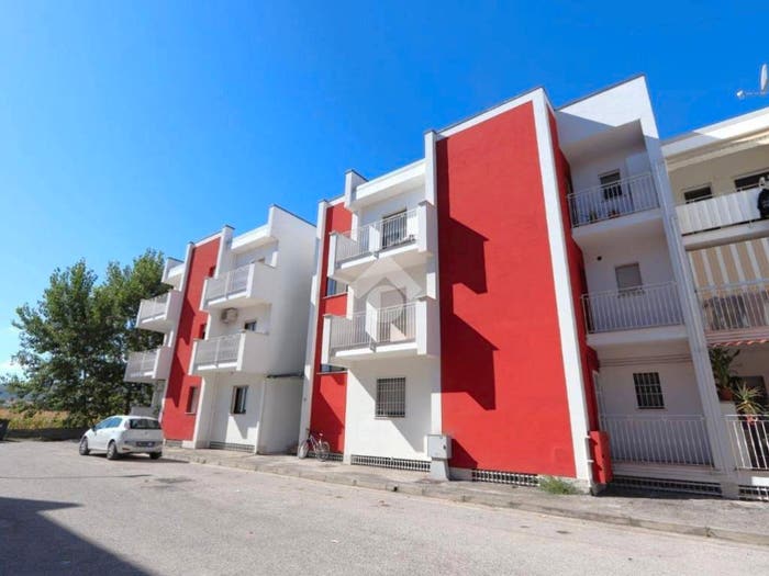 Appartamento quadrilocale in vendita in Via Picasso, Villa Rosa, Martinsicuro