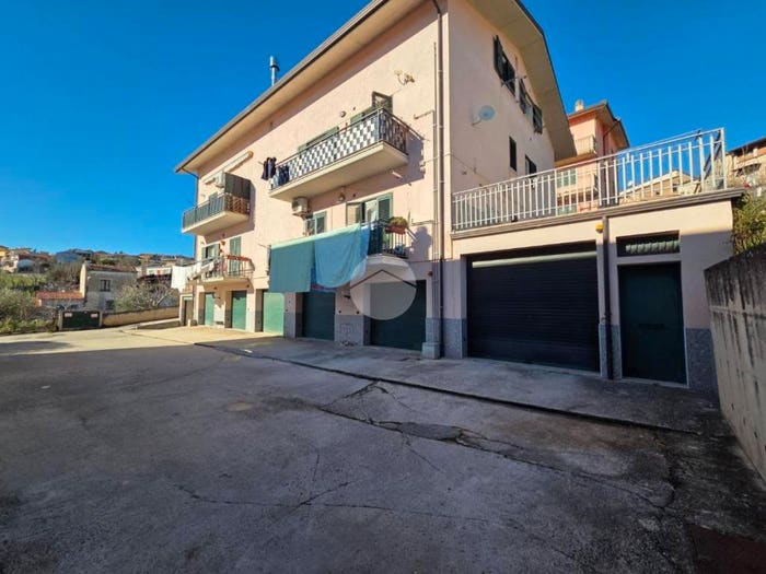 Appartamento trilocale in vendita in Via Pozzi, Campodipietra