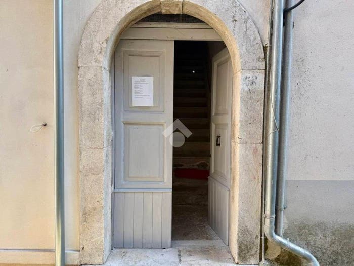 Casa bilocale in vendita in Corso Partenio, Centro, Pietrastornina