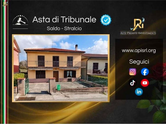 Casa con 5 locali in vendita in Via Santi Giovanni e Paolo, Centro, Nusco
