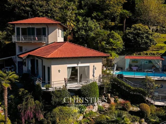Casa in vendita in Via Miralago, Centro, Tronzano Lago Maggiore