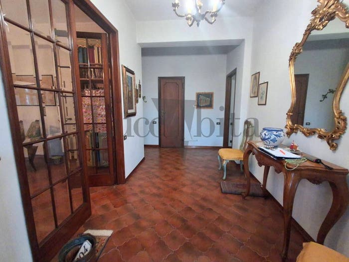 Casa con 6 locali in vendita in Via del Bozzo, Sant'Angelo, Lucca
