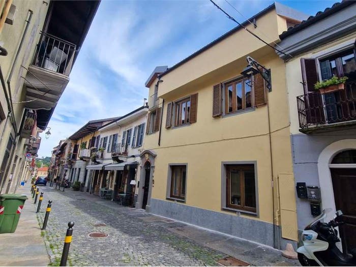 Appartamento bilocale in vendita in Via Santa Croce, Centro Storico, Moncalieri