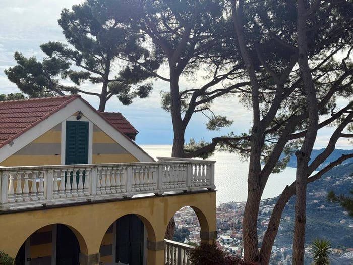 Appartamento quadrilocale in vendita in Strada Privata Scofferi, Caso Vegliasco, Alassio