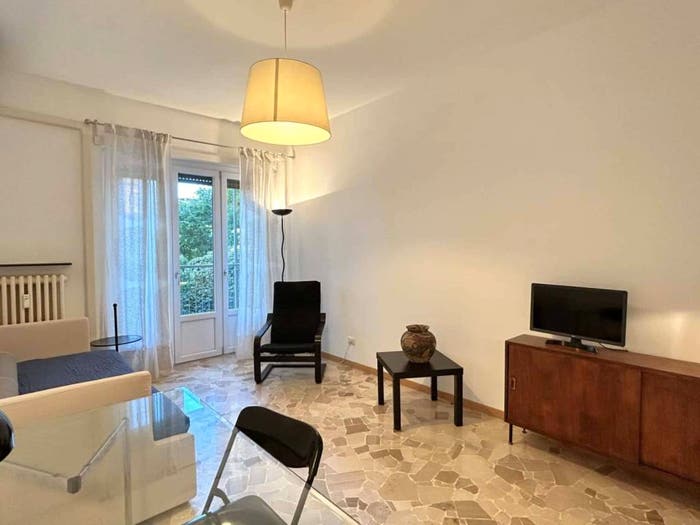 Appartamento trilocale in affitto in Viale Bacchiglione, Corvetto, Milano