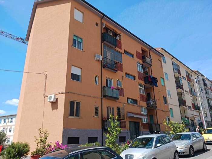 Appartamento trilocale in vendita in Via Giovanni Patari, Mater Domini Cavita, Catanzaro