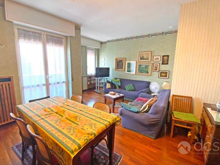 Appartamento trilocale in vendita in Alzaia Naviglio Pavese, Famagosta, Milano