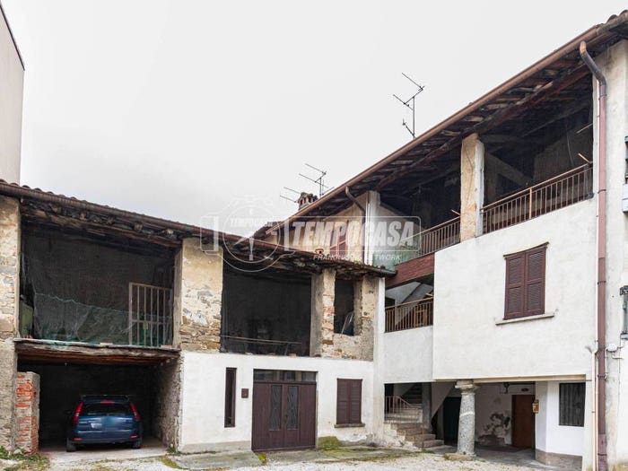 Casa con 5 locali in vendita in Via Giuseppe Parini, Centro, Oggiono