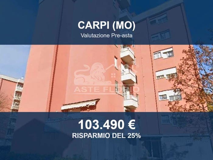 Appartamento con 6 locali in vendita in Via Guadalajara, Centro Semicentro, Carpi