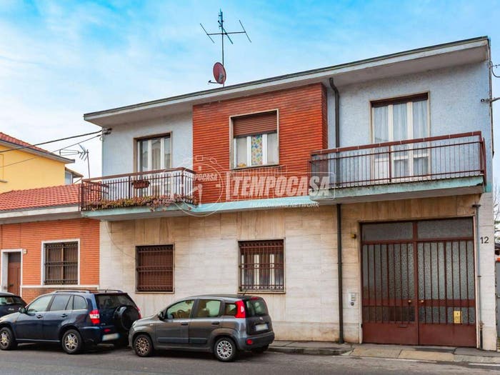 Casa con 6 locali in vendita in Via renzo cattaneo, Regina Margherita, Collegno