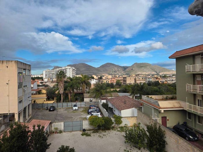 Appartamento trilocale in vendita in Via Beniamino Gigli, Pallavicino Villaggio Ruffini, Palermo