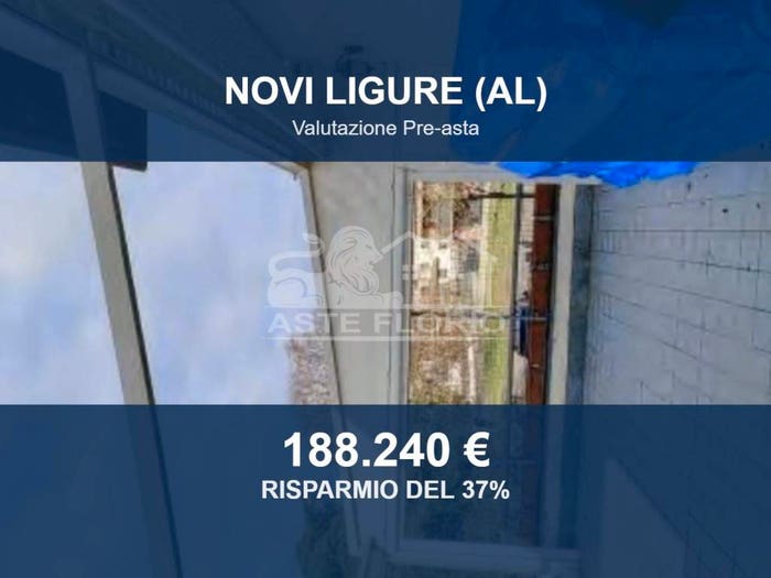 Casa con 6 locali in vendita in Viale Caduti di Nassiriya, Novi Ligure