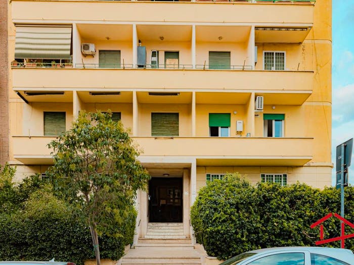 Appartamento quadrilocale in vendita in Via Vetulonia, San Giovanni, Roma