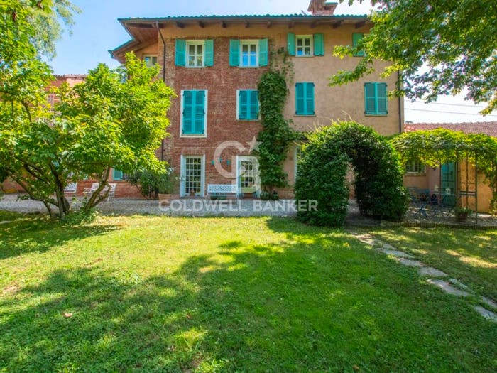 Casa con 6 locali in vendita in Centro, Tonco