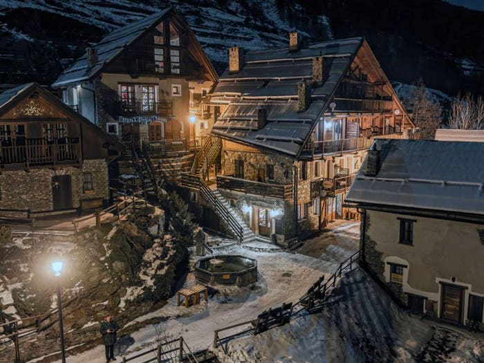 Casa quadrilocale in vendita in Frazione Bessé Haut, Sauze di Cesana