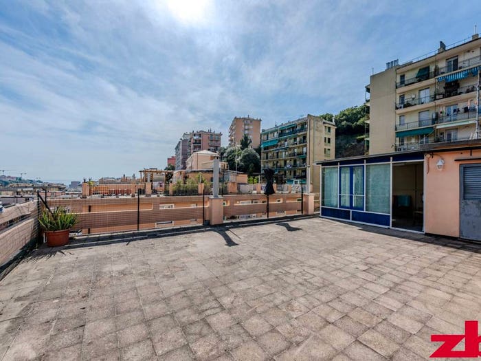 Appartamento con 6 locali in vendita in via Posalunga, Borgoratti, Genova